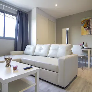 https://estudios-lares-santa-maria.es-andalucia.com